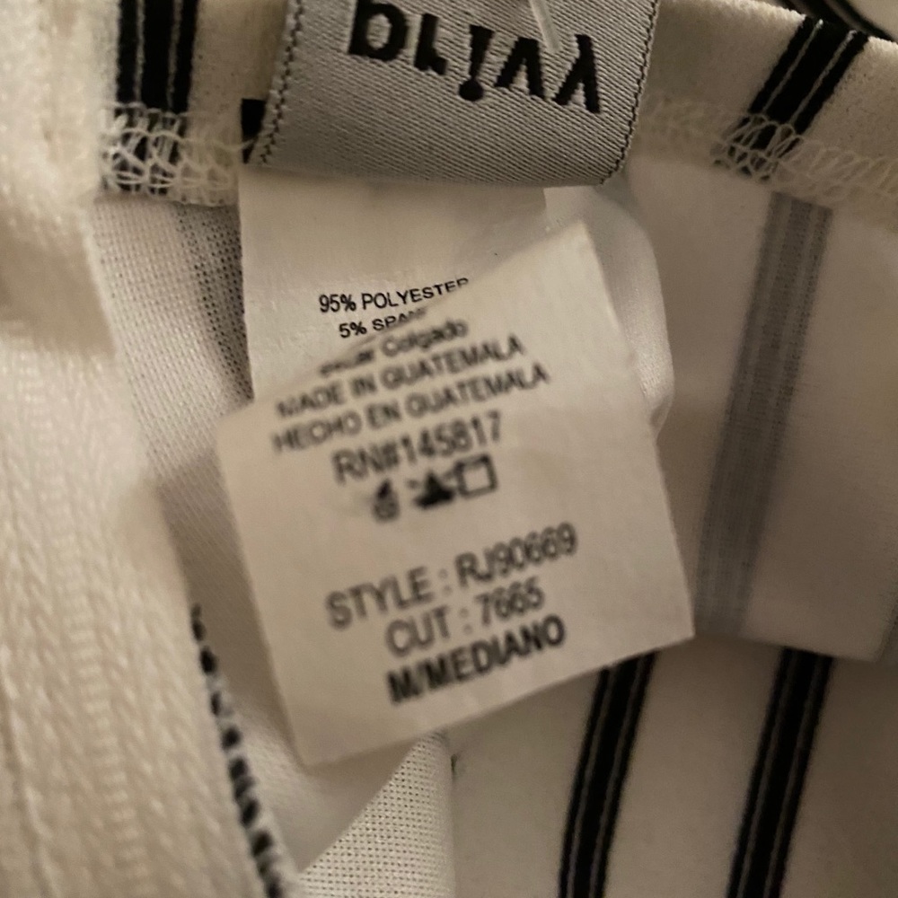 Jumpsuit - Picture 7 of 7